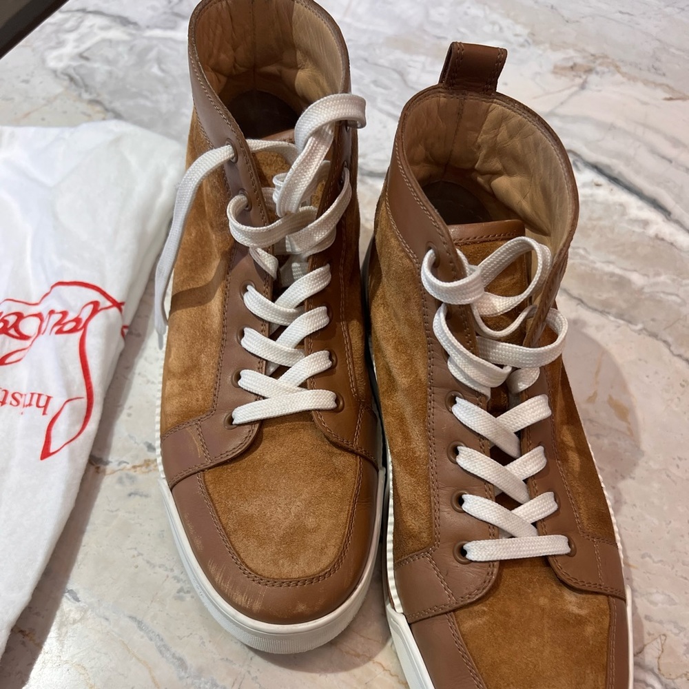 CHRISTIAN LOUBOUTIN Sz 43 Tan Suede White Rubber Sole RANKICK High Top Sneakers - Picture 2 of 8